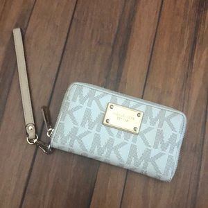 MK wallet